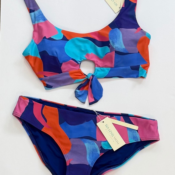 Sea Level Bikini - Picture 1 of 5